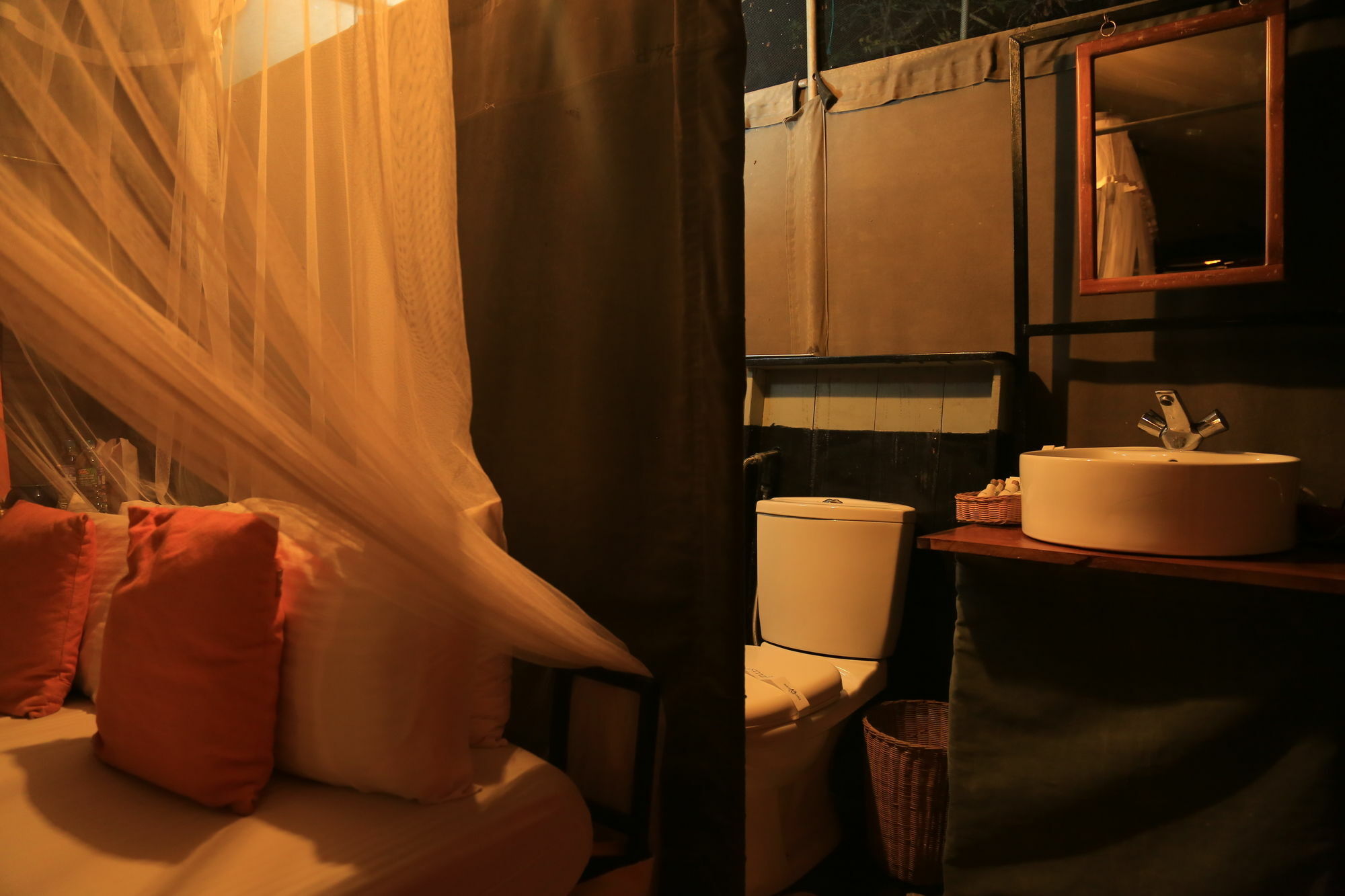 Mahoora Tented Safari Camp Udawalawe Exterior foto